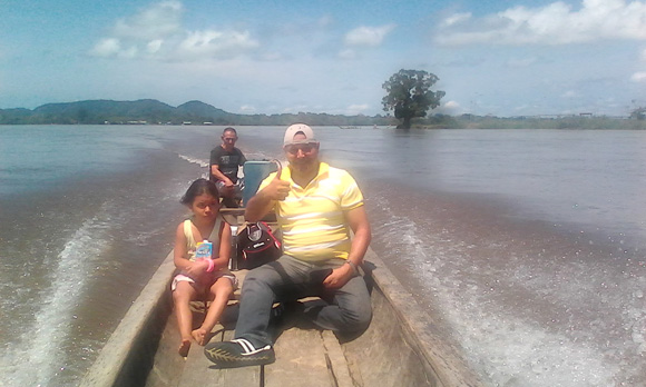Rumbo al municipio selvático Atabapo. Foto cortesía del autor.