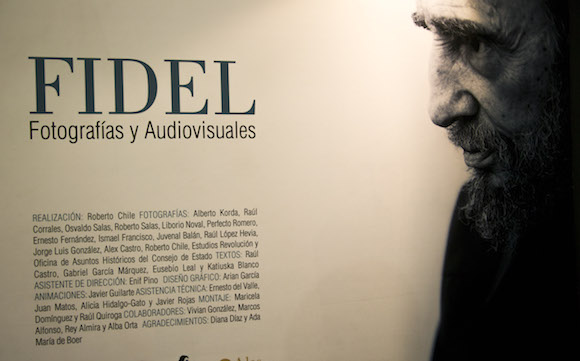 Exposición fotográfica dedicada a Fidel. Foto: Ismael Francisco/ Cubadebate
