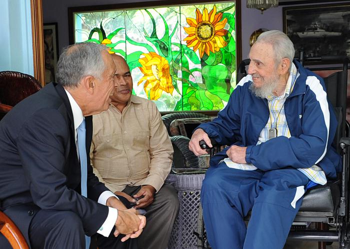 Fidel y el Excelentísimo Señor Marcelo Rebelo de Sousa, Presidente de Portugal. Foto: Estudios Revolución