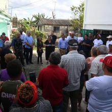 El respaldo al voto unido de cara a los comicios del próximo 26 de marzo, ha prevalecido en los intercambios de los candidatos a diputados con sus electores. Foto: Estudios Revolución