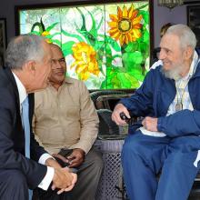 Fidel y el Excelentísimo Señor Marcelo Rebelo de Sousa, Presidente de Portugal. Foto: Estudios Revolución