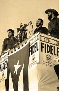 En palabras de Guevara, aquel «¿voy bien » de Fidel (…) era la pregunta hecha a un hombre que merecía su total confianza, en el cual sentía, como quizá en ningún otro, una fe absoluta. Foto: Archivo de Granma