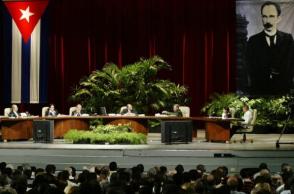 Intervención de Fidel en la Mesa Redonda Especial en homenaje al Héroe Nacional de Cuba, José Martí, en el teatro Karl Marx, el 19 de mayo de 2005.