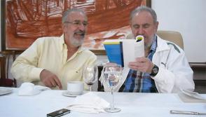 Fidel Castro Ruz junto a Atilio Boron