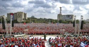 En la Plaza con Fidel.