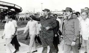 Fidel Castro con Daniel Ortega en visita a Expocuba, antes de la inauguración el 4 de enero de 1989. Foto: Jorge Oller 