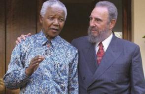 Nelson Mandela y Fidel, dos entrañables amigos que se admiraban mutuamente. Nelson Mandela y Fidel, dos entrañables amigos que se admiraban mutuamente.