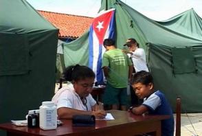 Durante 13 años, la brigada médica cubana prestó sus servicios en Bolivia. Foto: Tomada de brigadacbba.blogspot.com. Durante 13 años, la brigada médica cubana prestó sus servicios en Bolivia. Foto: Tomada de brigadacbba.blogspot.com.