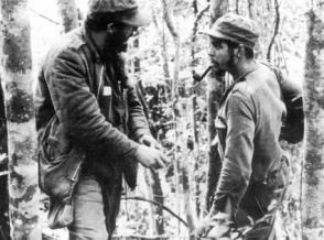 Dirigido por Fidel, el ataque al cuartel de El Uvero puso en evidencia la madurez y la valentía de los jóvenes rebeldes y acrecentó la esperanza en el triunfo. Autor: Archivo de JR Publicado