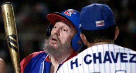 Fidel Castro y Hugo Chávez en el Estadio Lationamericano, de La Habana.